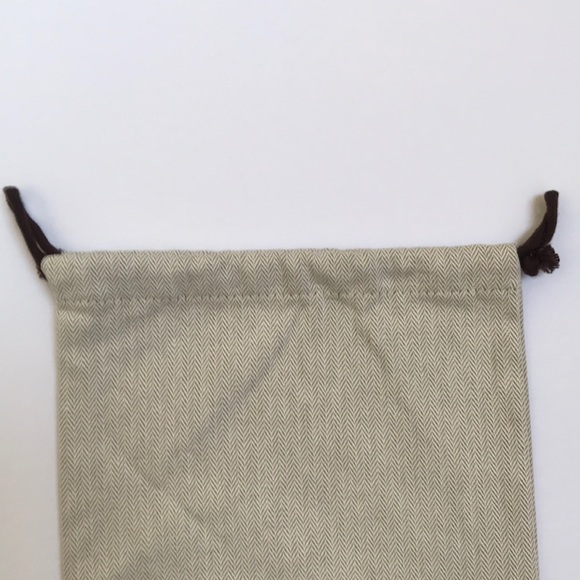 Authentic Hermès dust bag, 14” x 8” - Picture 3 of 4